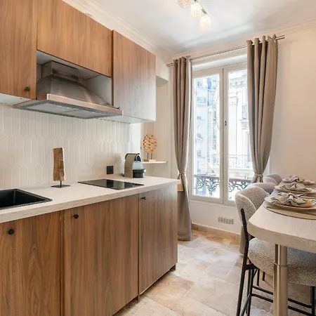 Cosy Flat In Gare De Lyon Paryż
