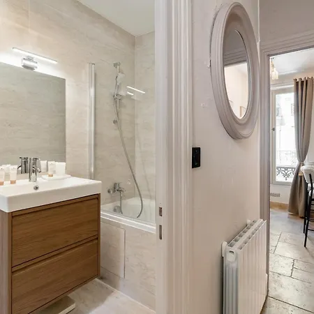 Cosy Flat In Gare De Lyon París
